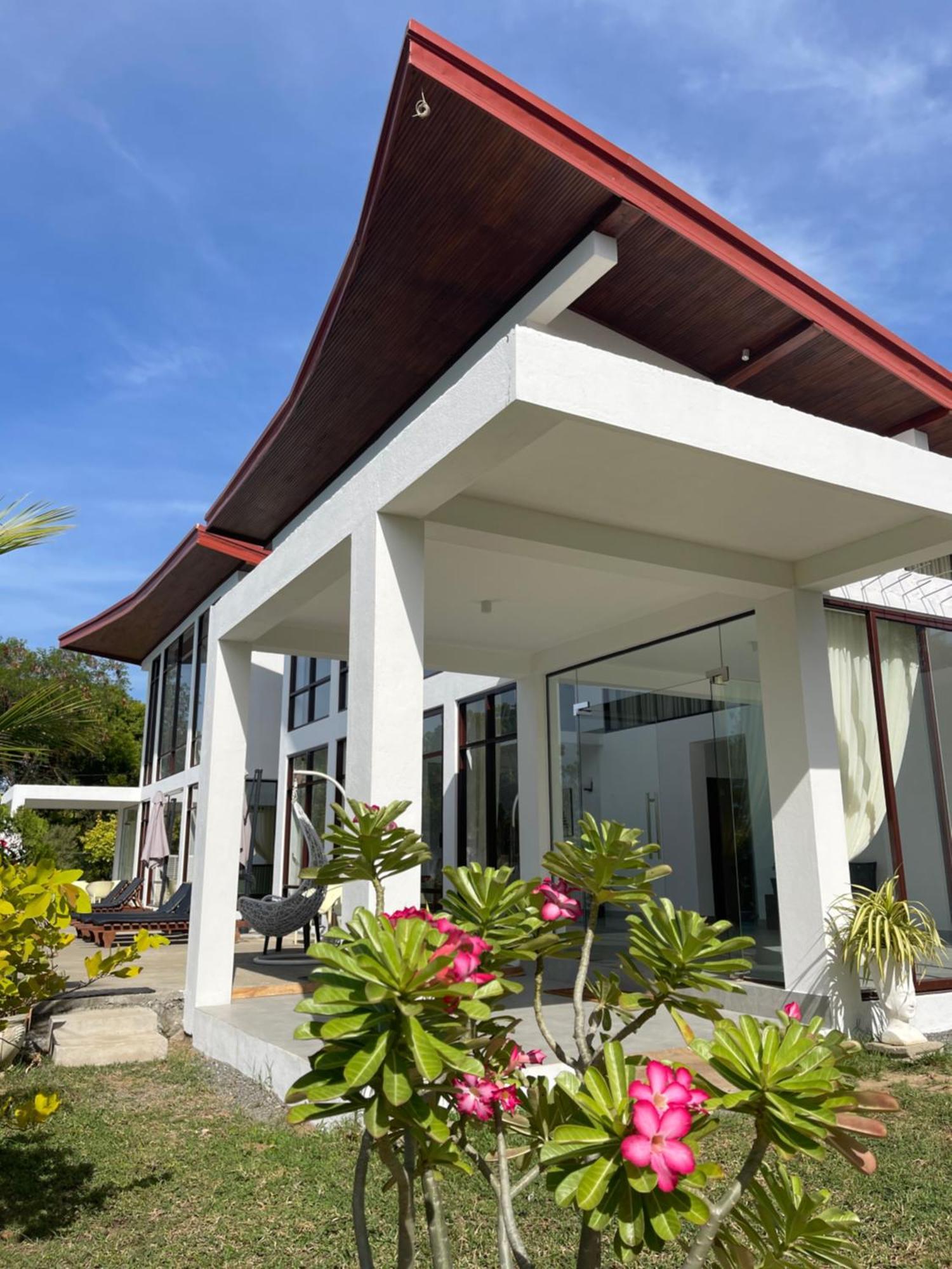 Amanda Hotel